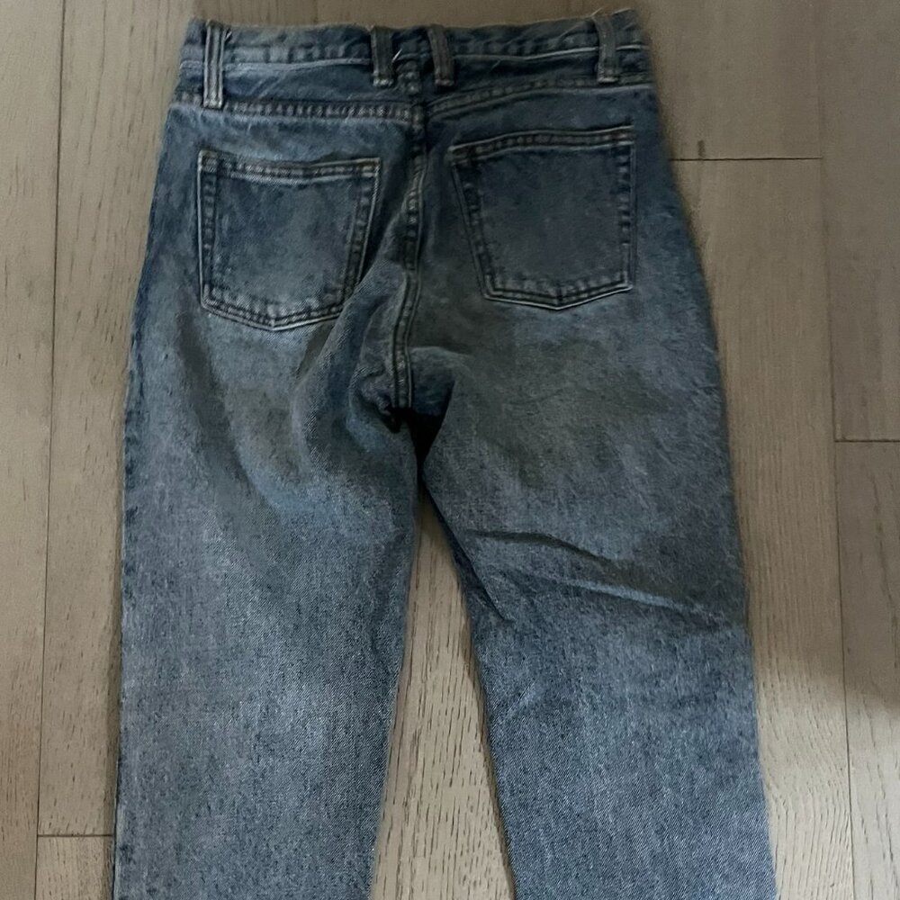 Brandy Melville Straight Leg Blue Jeans